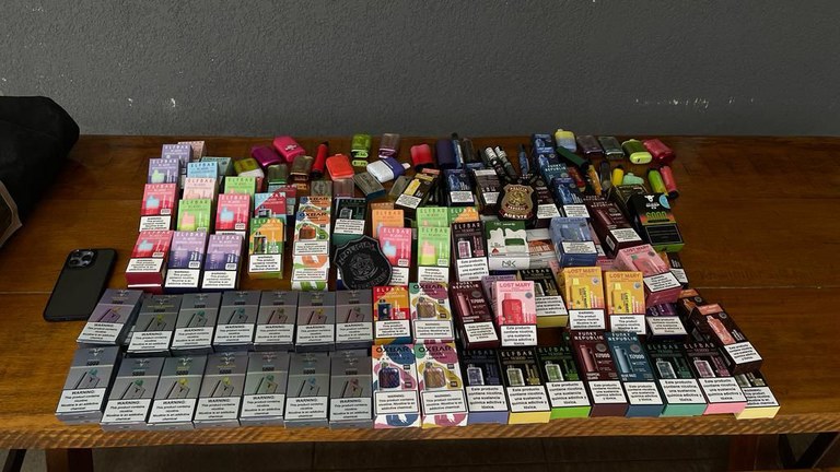 Jovem é preso em Taubaté por comercializar cigarro eletrônico pela internet