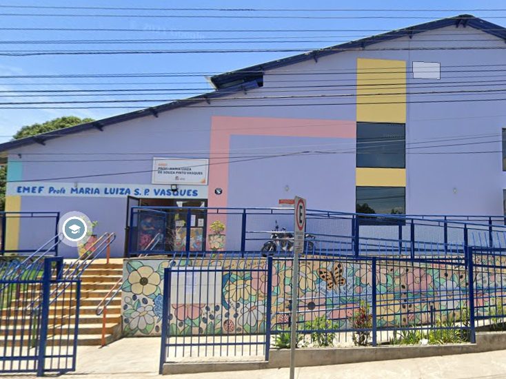 Mãe de aluna dá tapas e chutes em professora de escola municipal de Jacareí