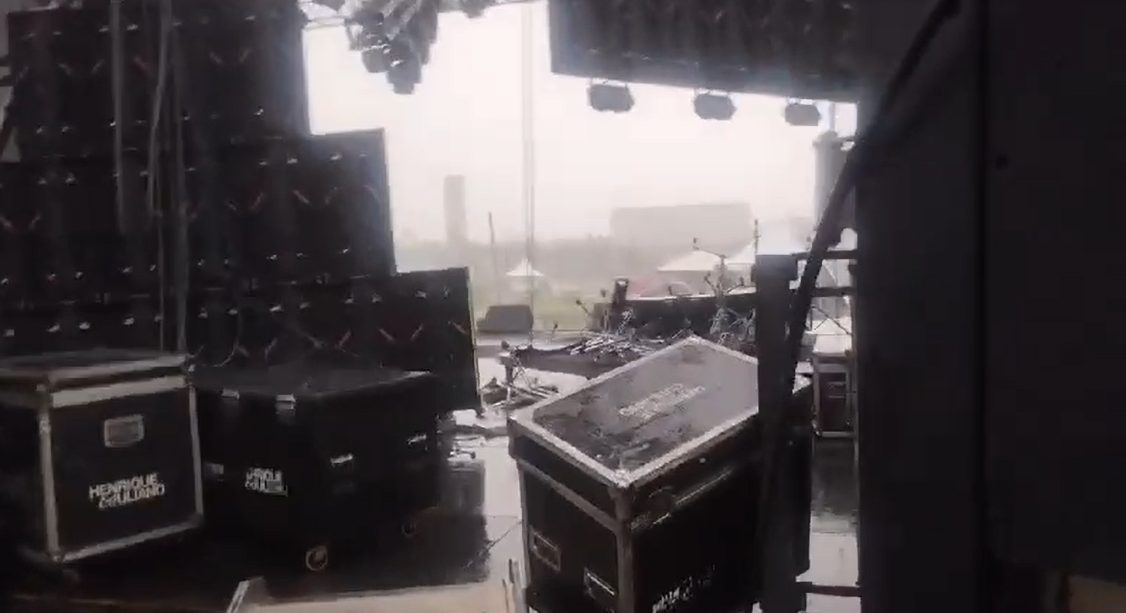 Chuva adia show de Henrique e Juliano em Caçapava para 15 de dezembro