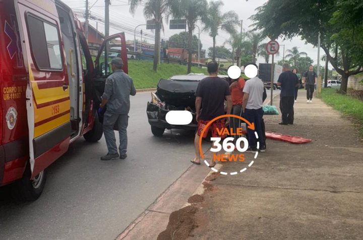 Carro e caminhão