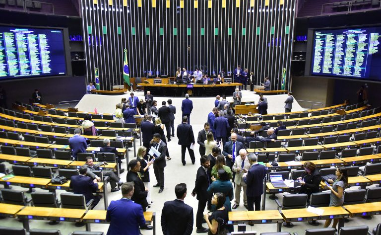 Câmara aprova projeto que aumenta penas