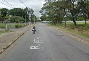 Motociclista é baleado e morre enquanto trafegava por rua de Taubaté