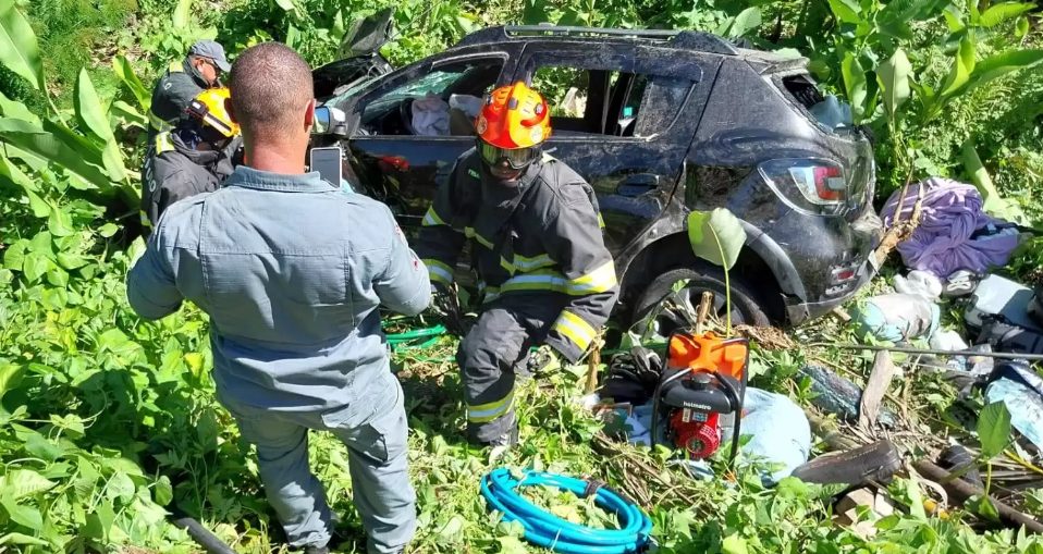 Vítima fatal de acidente na Rio-Santos era campeã de MMA, esteticista e massoterapeuta em Ubatuba 1 Capturar 5 14