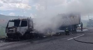 incêndio em carreta