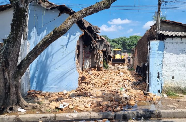 Demolições da Prefeitura de São José dos Campos