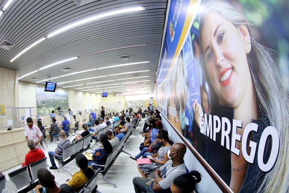 PAT São José dos Campos tem 552 vagas de empregos nesta segunda-feira (18)