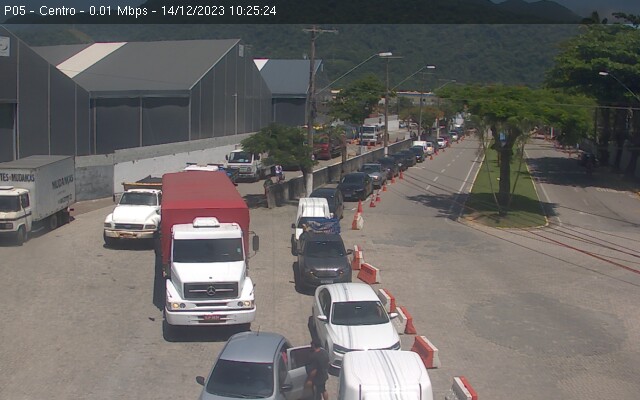Travessia entre São Sebastião e Ilhabela deve ficar caótica no fim do ano. Agendamentos já estão esgotados em alguns dias