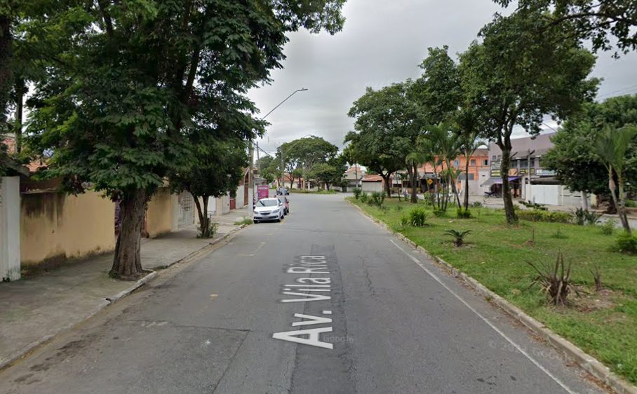 Homem é morto em frente a adega em Taubaté. Suspeito é preso