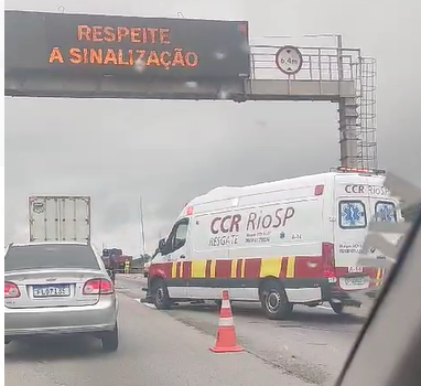 Acidentes na Via Dutra deixam um motociclista morto na manhã desta quinta (25)
