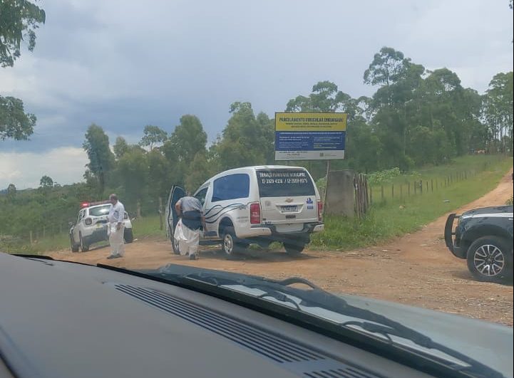 Cantor Ton Ferreira é encontrado morto em São José dos Campos