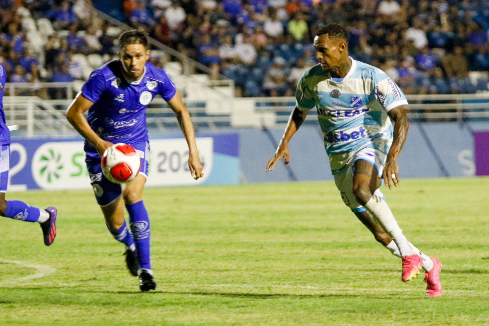 Taubaté perde a primeira na Série A2