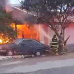 Incêndio deixa casa destruída em Caçapava