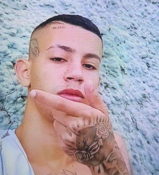 Jovem solteiro