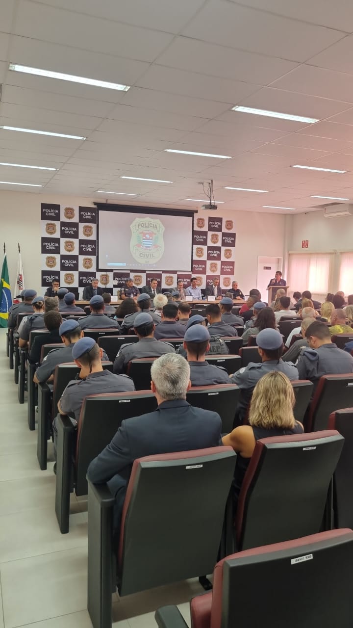 Forças de segurança se reúnem em São José dos Campos para falar da importância dos Consegs