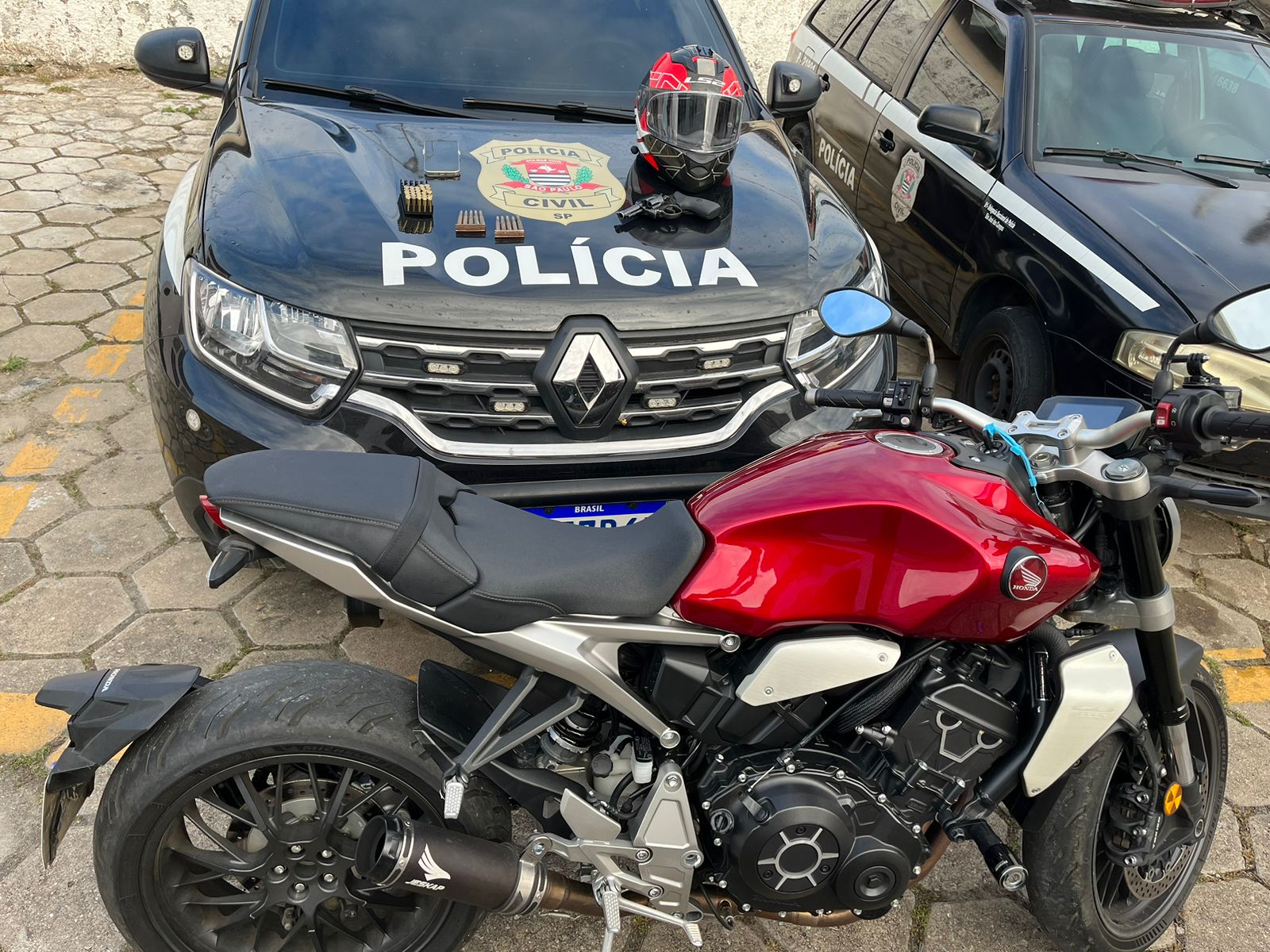 Operação da Polícia prende mentor e integrante de quadrilha