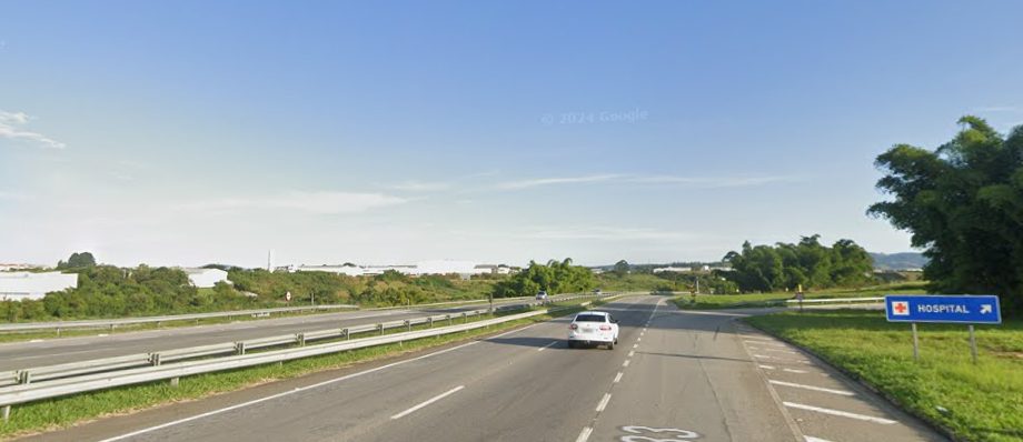 Homem com mobilete é atropelado em Rodovia de Taubaté, não resiste a ferimentos e morre