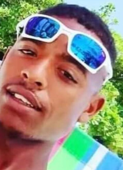 Homem de Cruzeiro é morto a tiros em praia de Ubatuba