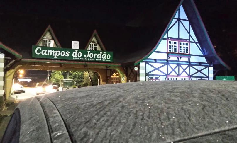 Campos do Jordão tem o dia mais gelado do ano