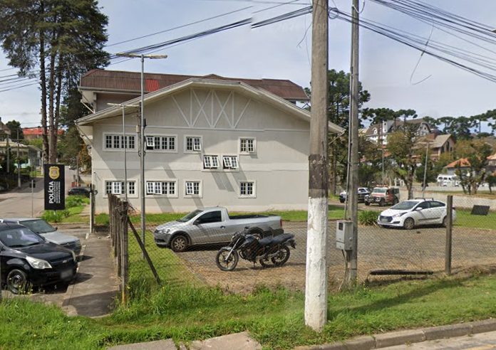 Veículo sem freio tomba e mata mulher em Campos do Jordão