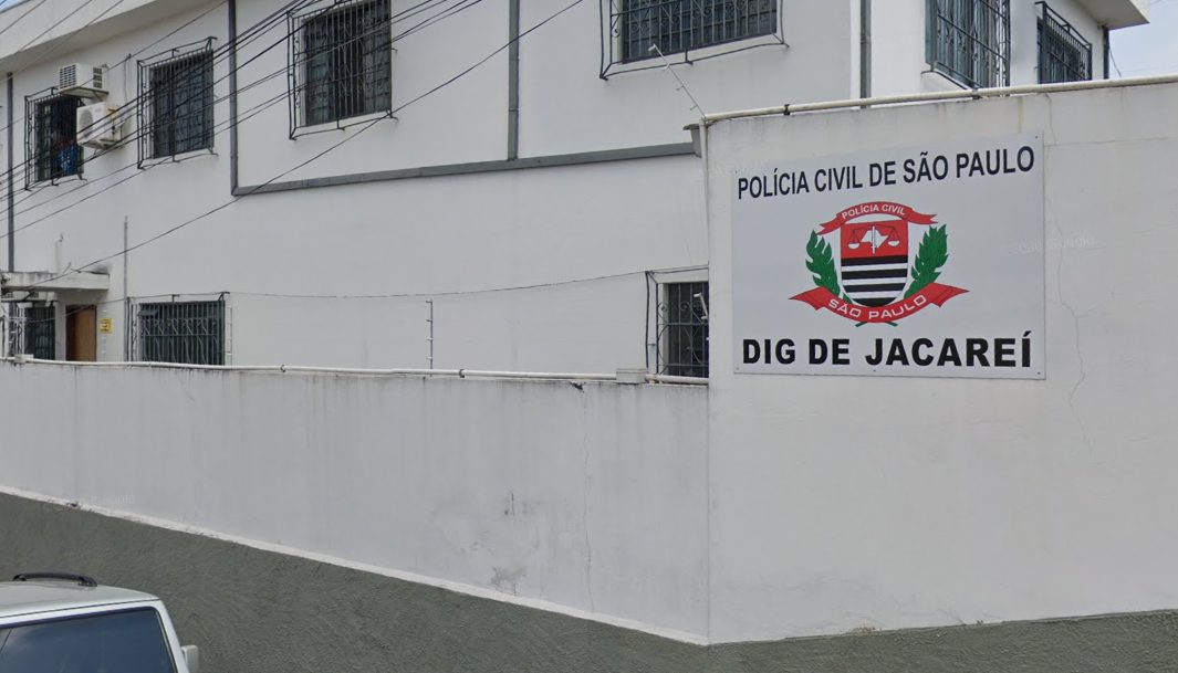 Funcionária de farmácia de Jacareí