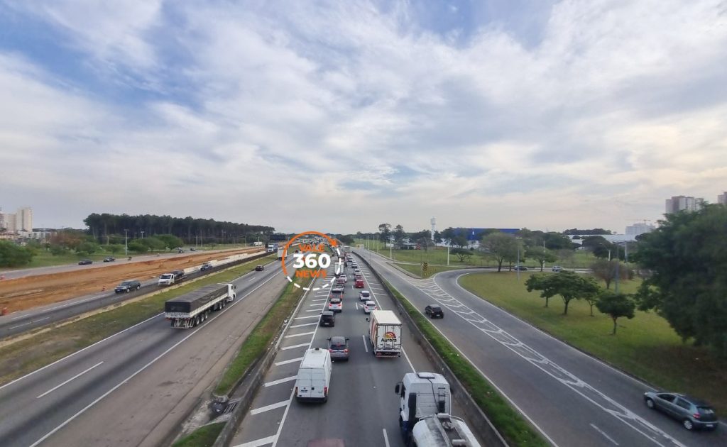 Veja imagens aéreas da Nova Via Dutra em São José dos Campos 9 Projeto polemico em Sao Jose dos Campos ciclistas e carros compartilham faixa em avenida 46