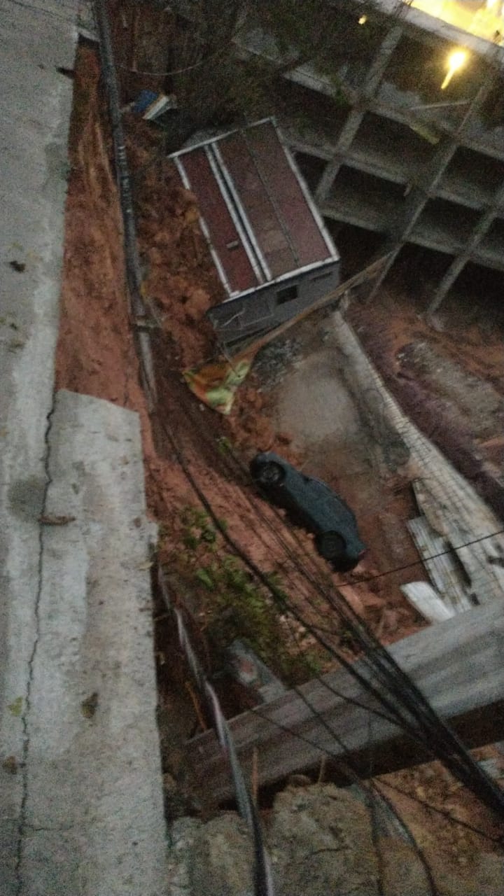 prédio em construção desaba em São José dos Campos