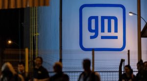 Contratação de 200 trabalhadores para a GM