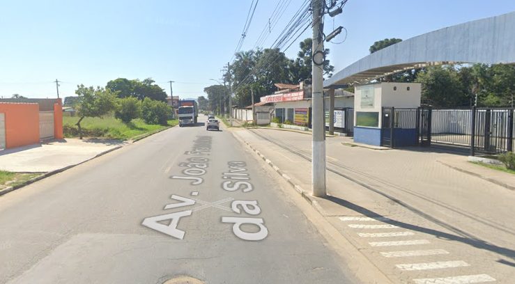 Homem é morto a tiros em Pinda e imagens de câmeras de segurança podem identificar os autores do crime
