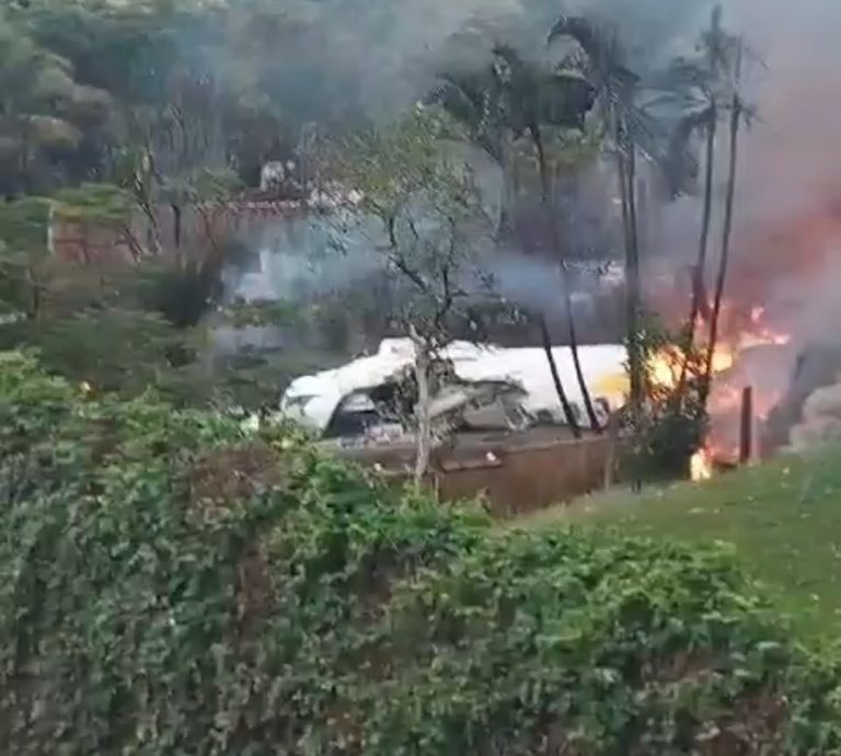 Avião que caiu em Vinhedo