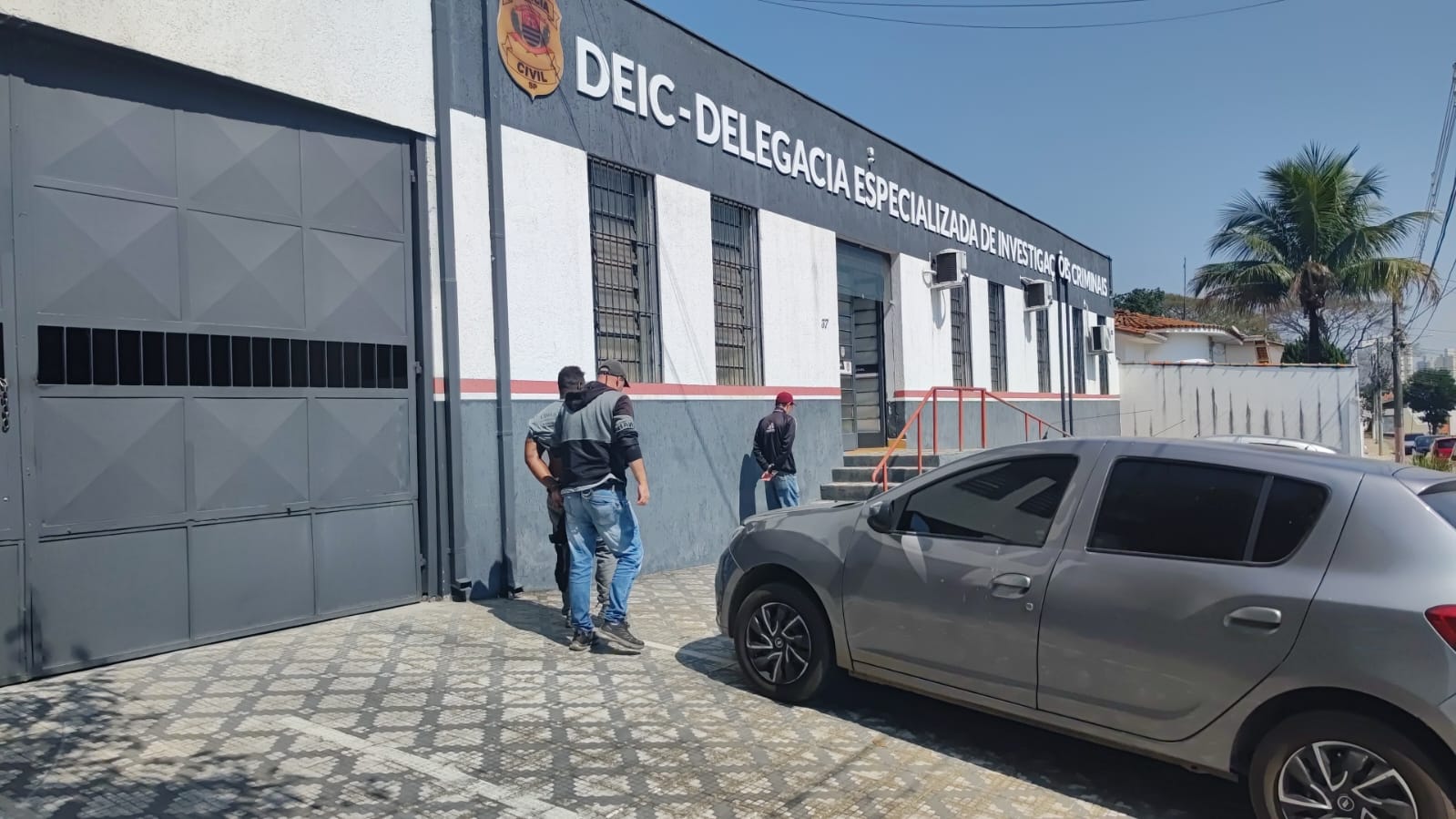 perto de escola em Taubaté