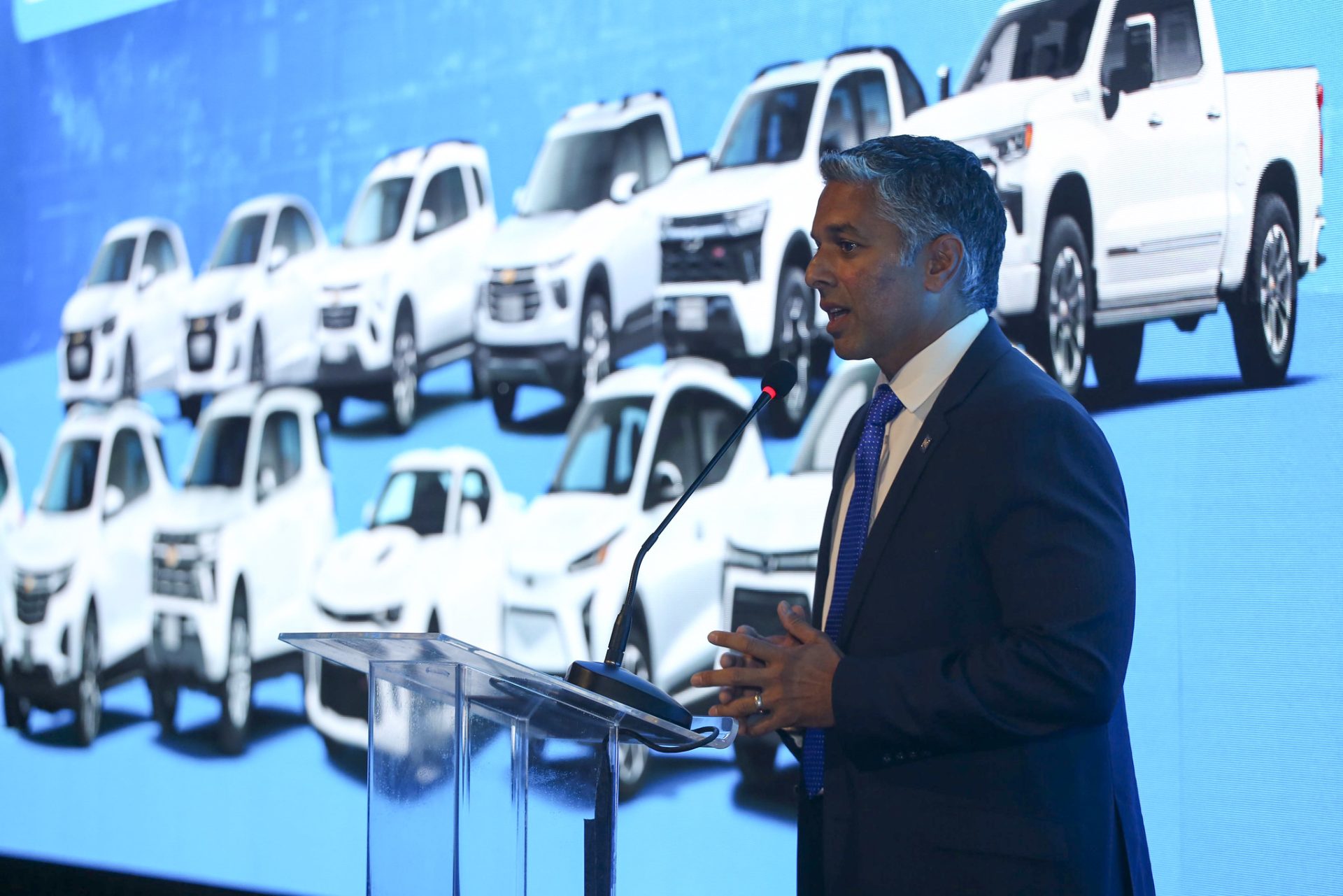 Exportação de caminhonetes pela GM