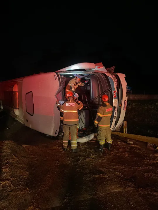 Ônibus com romeiros que estiveram em Aparecida