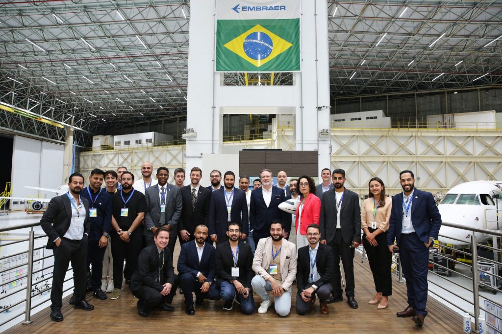 Príncipe Saudita visita Embraer