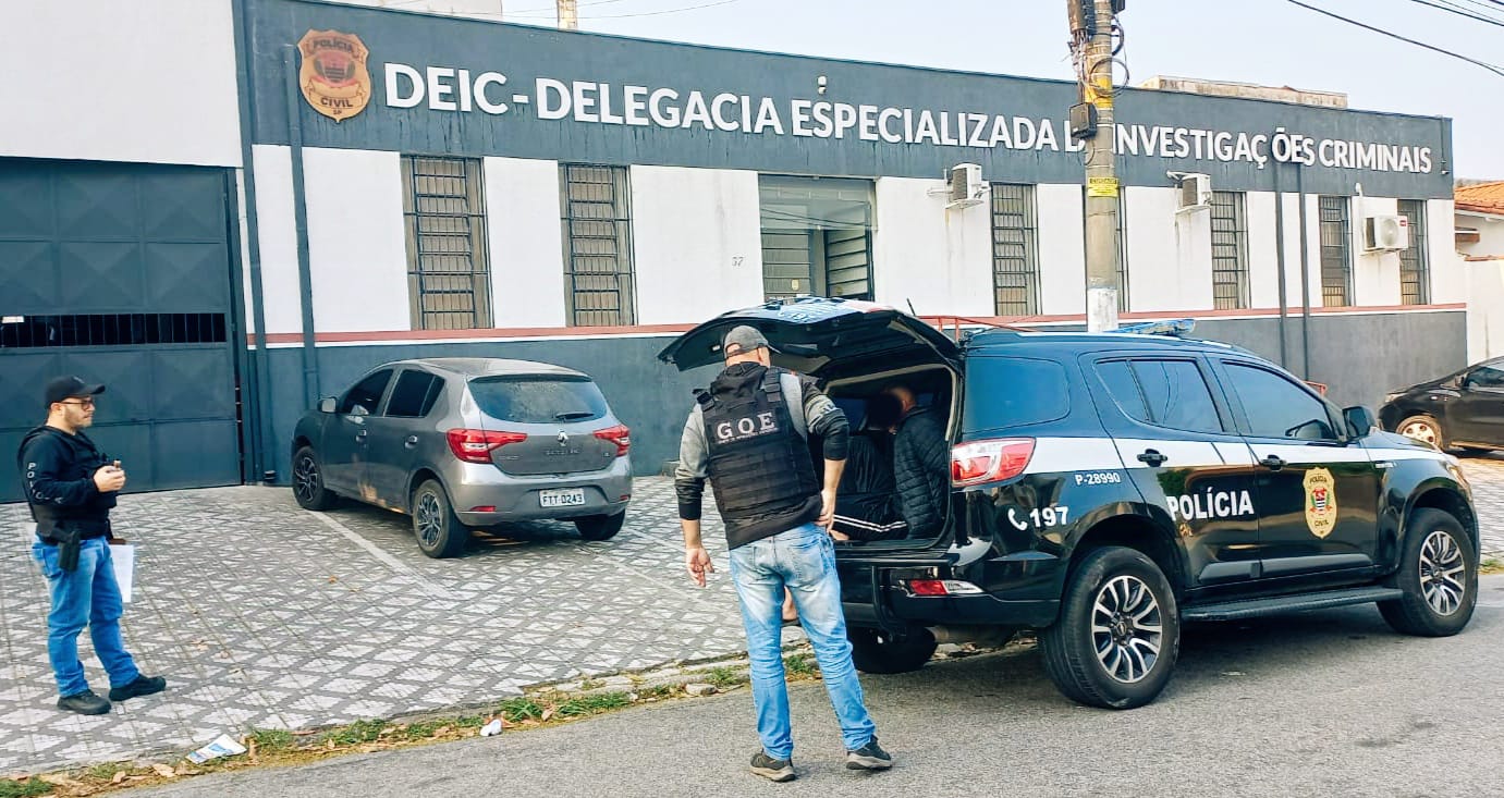 Polícia Civil prende homem por porte ilegal de arma e tráfico de drogas em Pinda