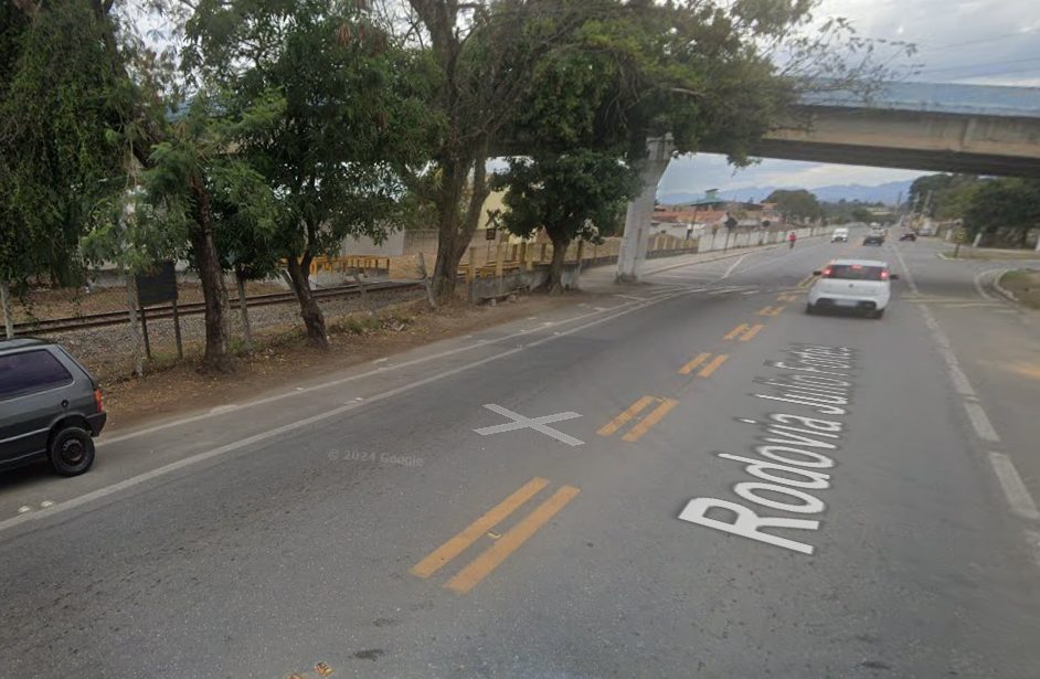 Jovem morre em acidente de trânsito após discutir com namorado no Vale do Paraíba