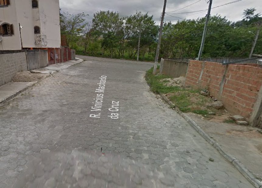 Criança morre afogada em piscina em festa de aniversário em cidade do Vale do Paraíba