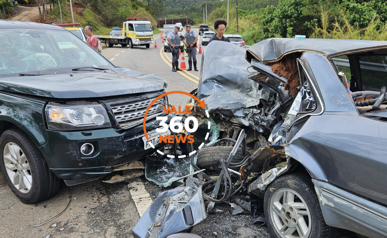 Grave acidente na Rodovia Oswaldo Cruz deixa um morto e mobiliza Bombeiros