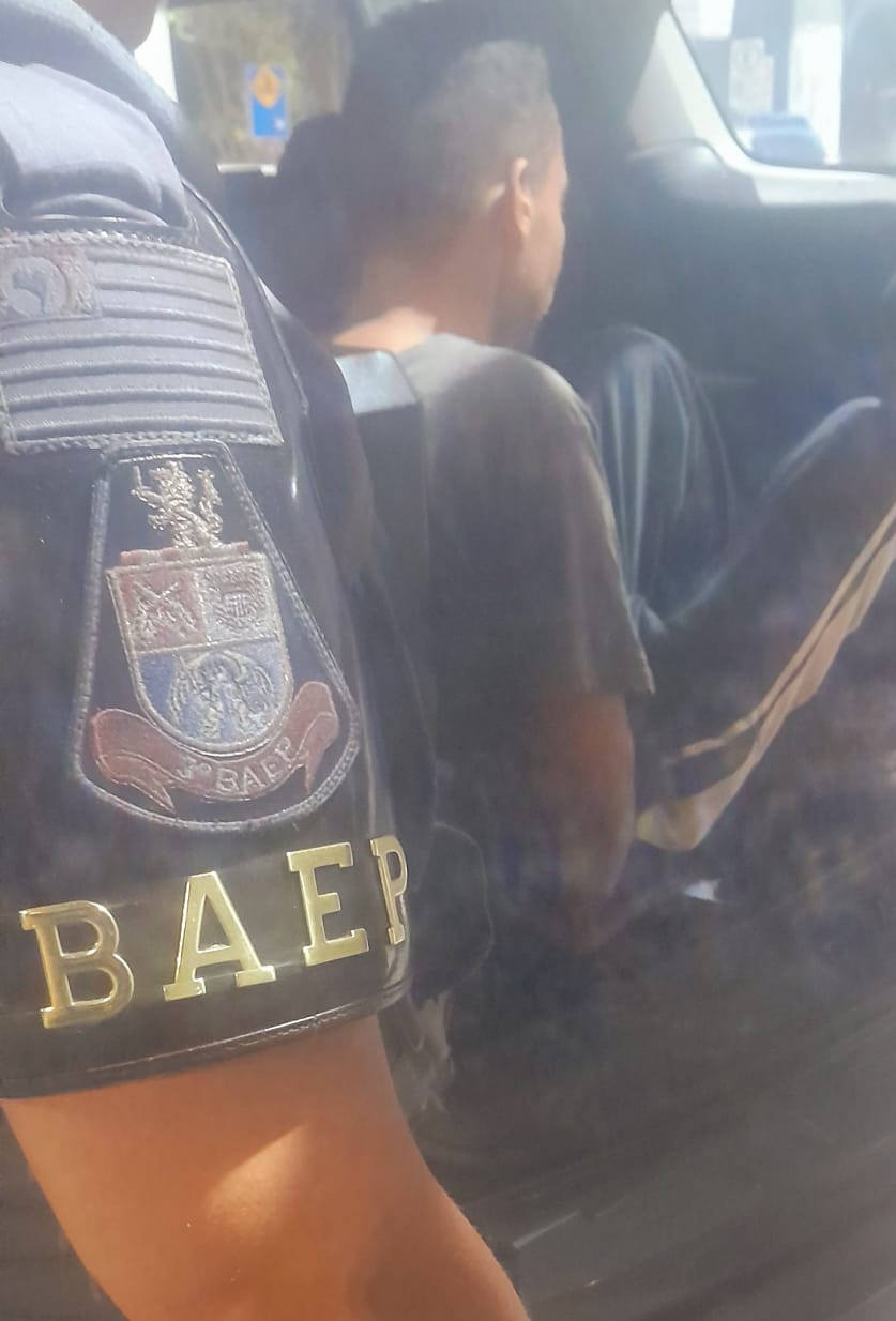 policial militar de folga em Taubaté