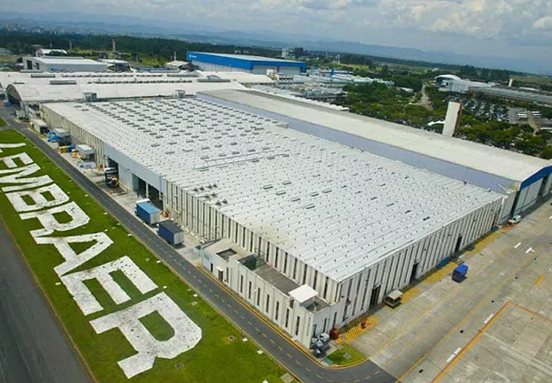 Embraer São José dos Campos registra aumento de mais de 25% na carteira de pedidos. Números são os melhores em 9 anos