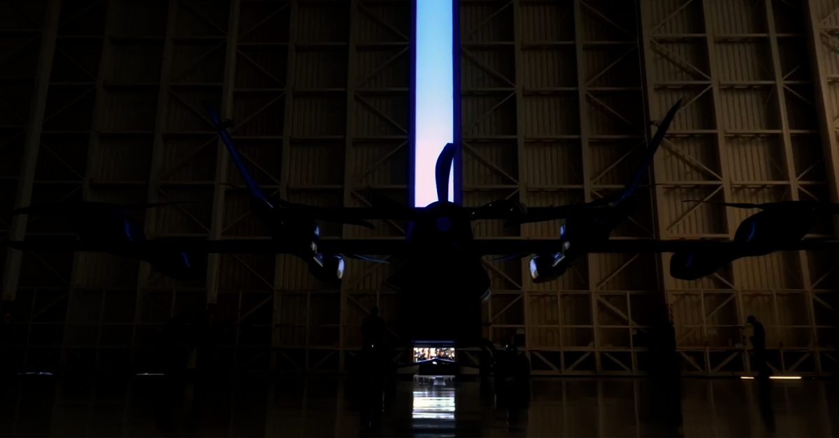 Eve/Embraer anuncia R$ 500 milhões do BNDES para financiar produção do carro voador em Taubaté
