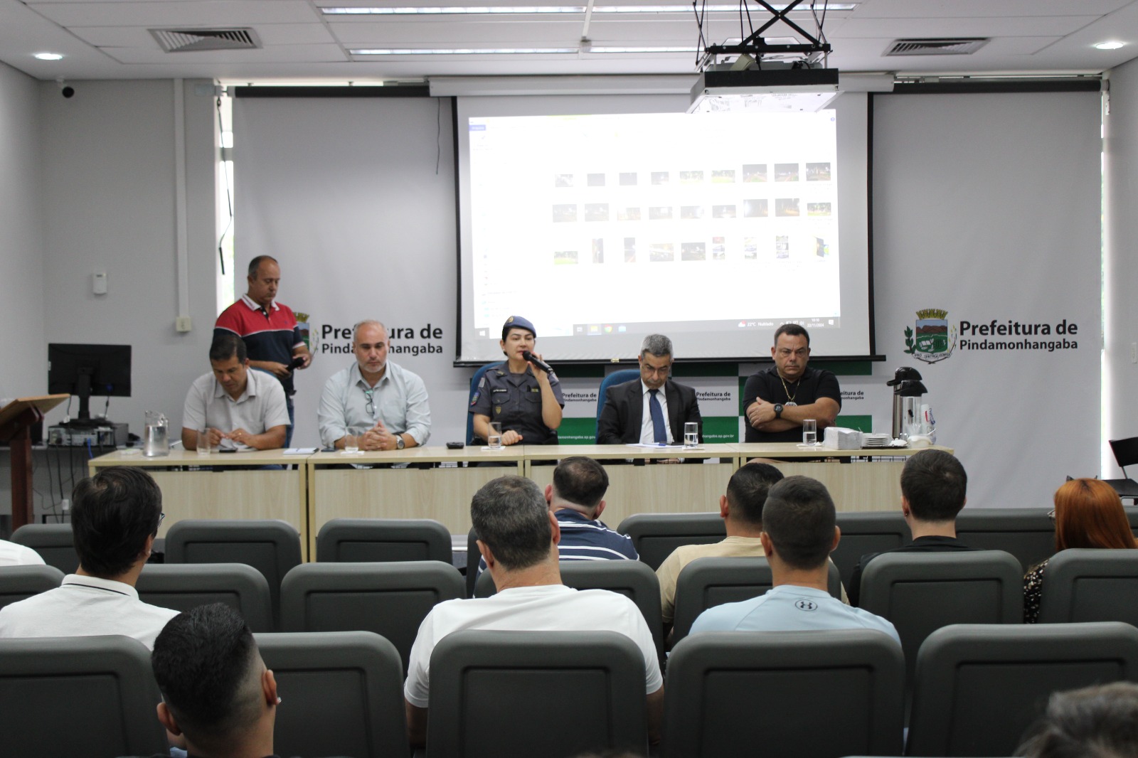 perturbação do sossego nas imediações de bares e adegas
