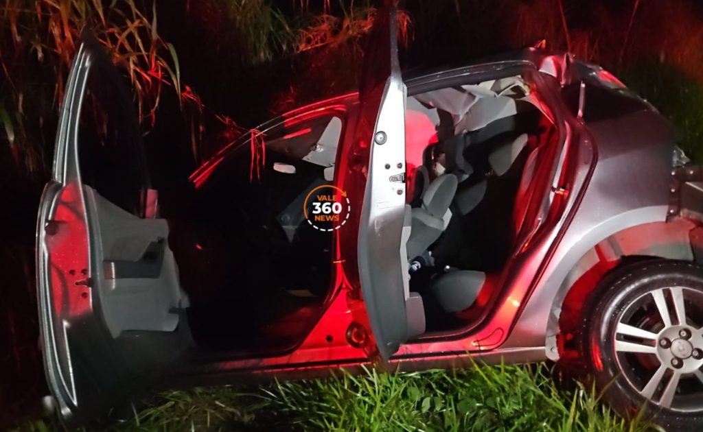 Acidente carro e guincho mata adolescente na Rodovia Floriano Rodrigues Pinheiro, em Pinda 1 Projeto polemico em Sao Jose dos Campos ciclistas e carros compartilham faixa em avenida 2024 11 16T075109.427