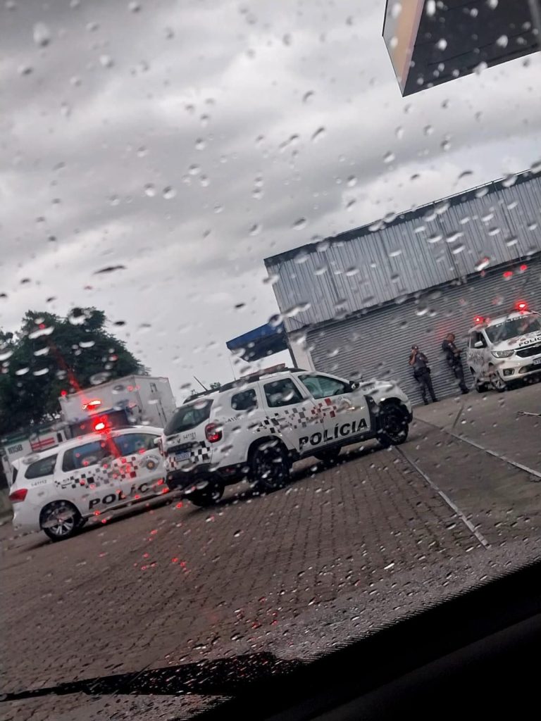 Feminicídio em Jacareí: Mulher é morta e jogada em via. Autor, idoso, se mata na sequência 1 Feminicídio em Jacareí