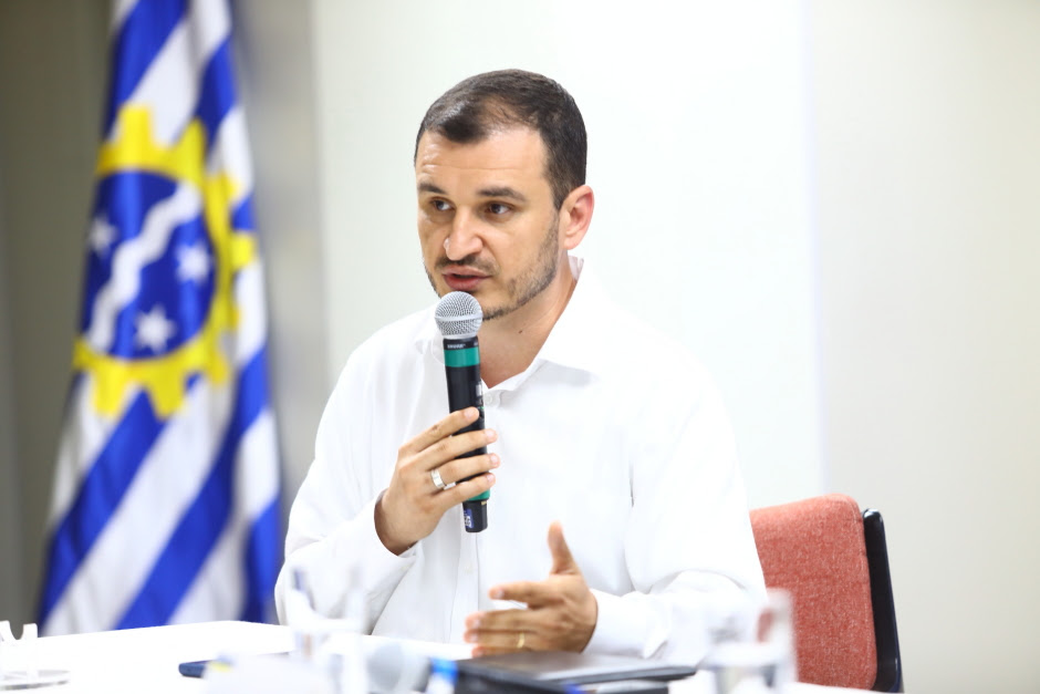 Secretarias de Governança e da Educação terão mudanças em São José dos Campos a partir de 2025