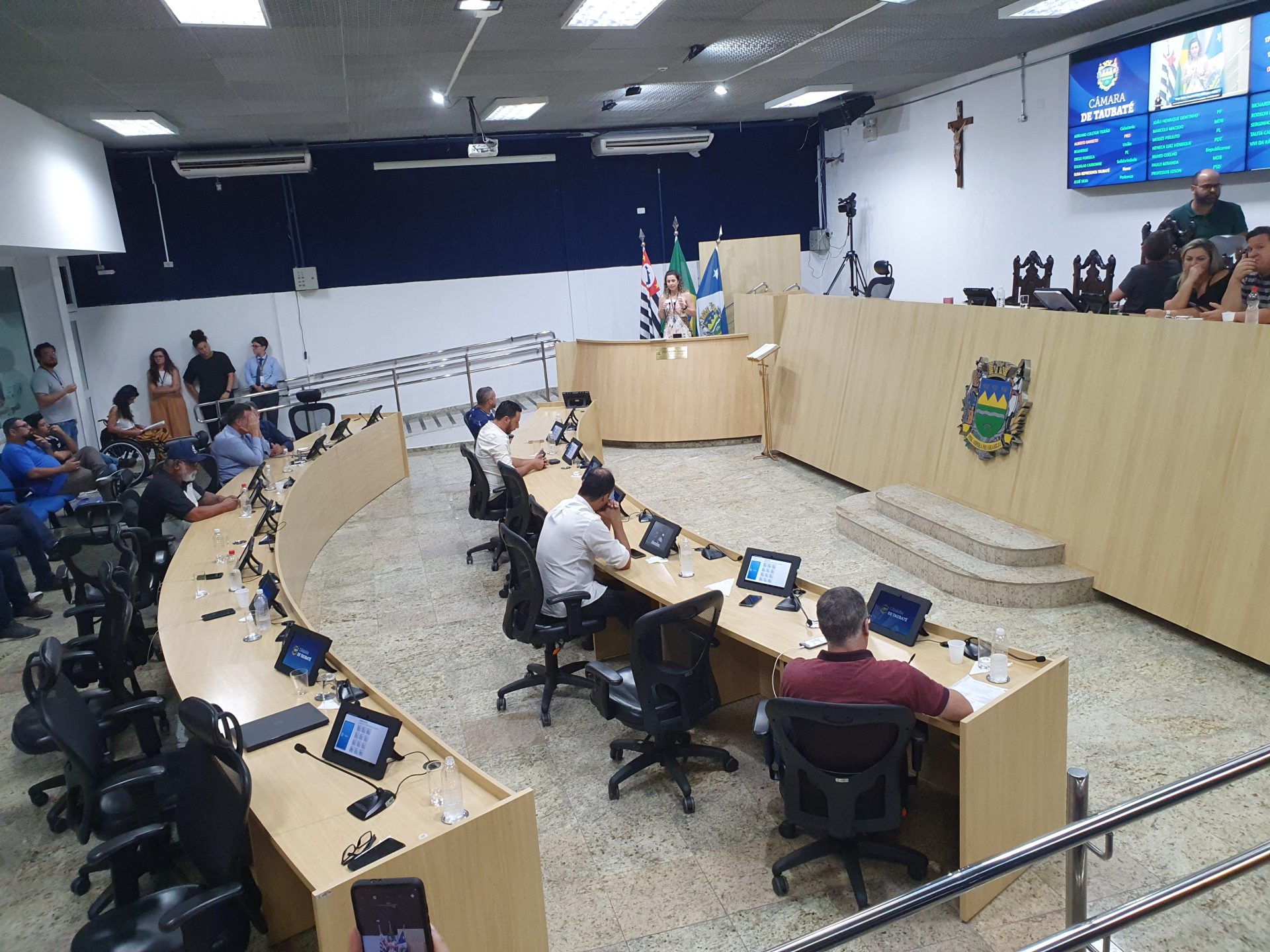 Contas de Ortiz Júnior de 2020 são aprovadas pelos vereadores