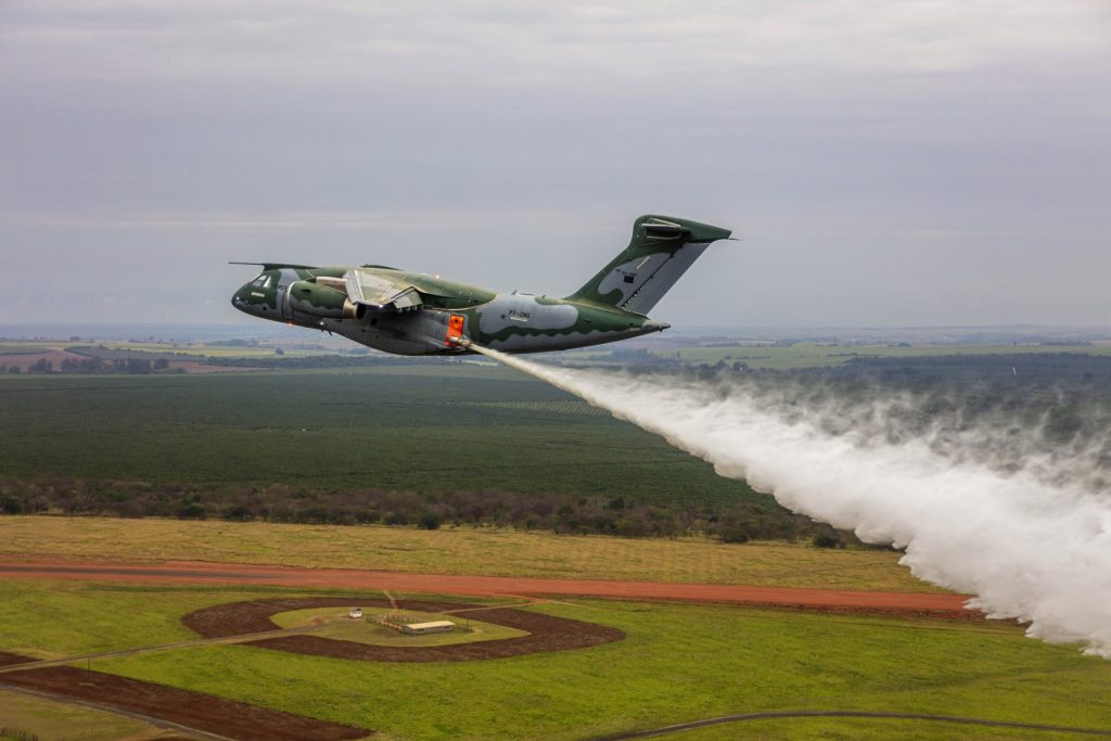Conheça o equipamento de combate a incêndio da Embraer, comprado pela FAB para equipar avião KC-390 1 combate a incêndio
