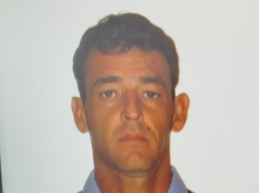 Homem morre e outro perde a perna após acidente entre moto e carro na Estrada das Sete Voltas, em Taubaté