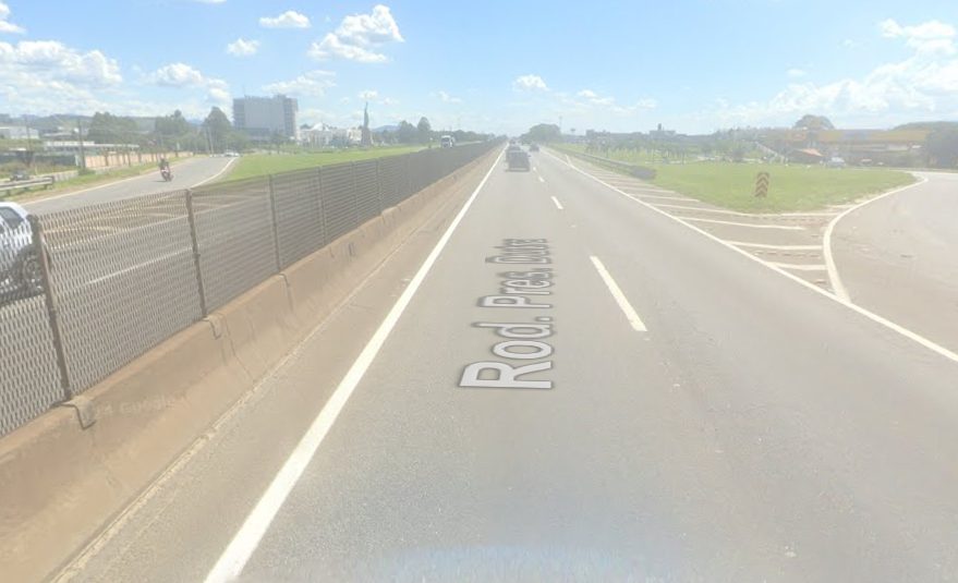 Ciclista é atropelado por ônibus na Dutra