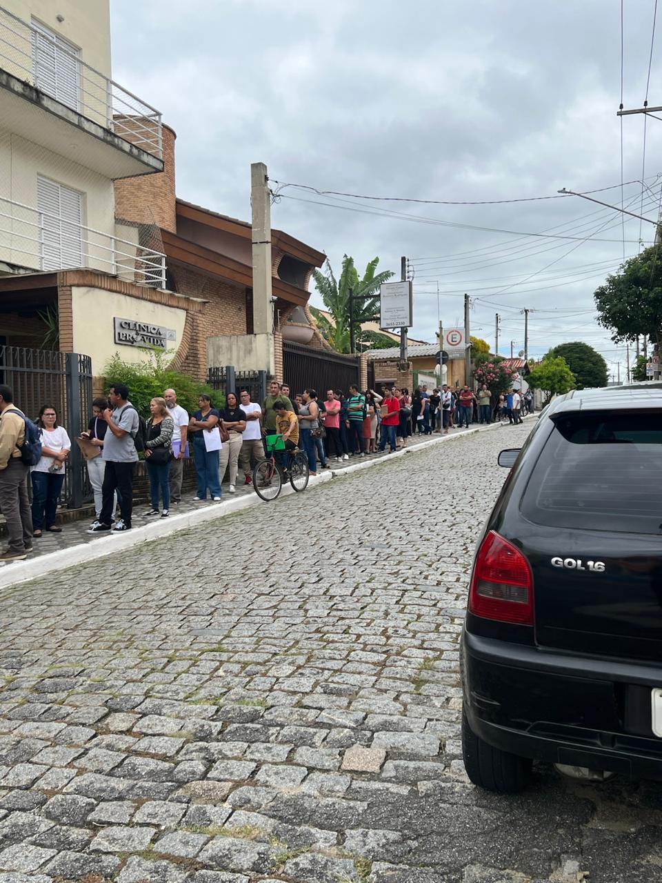 Vagas de emprego em empresa de Caçapava têm grande procura no PAT da cidade
