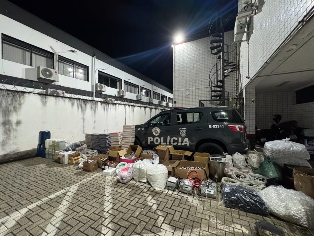 PM estoura laboratório clandestino de anabolizantes em Pinda e apreende centenas de quilos de produtos 2 anabolizantes em Pinda